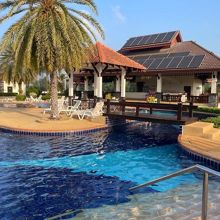 Seabreeze Villa Rayong Luaran gambar