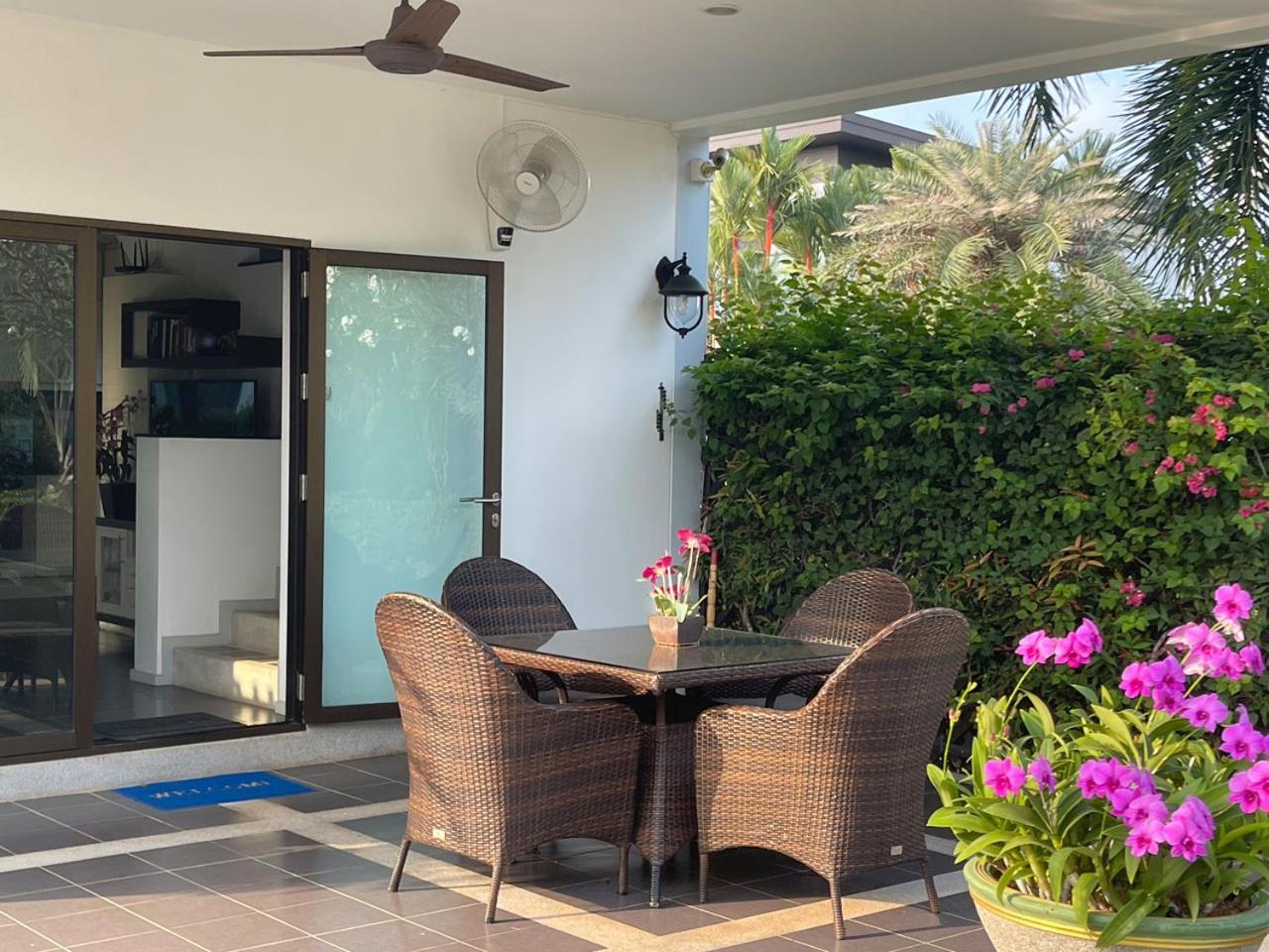 Seabreeze Villa Rayong Luaran gambar