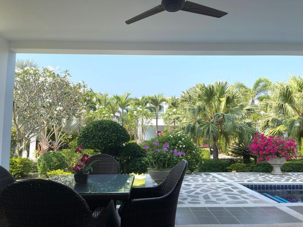 Seabreeze Villa Rayong Luaran gambar